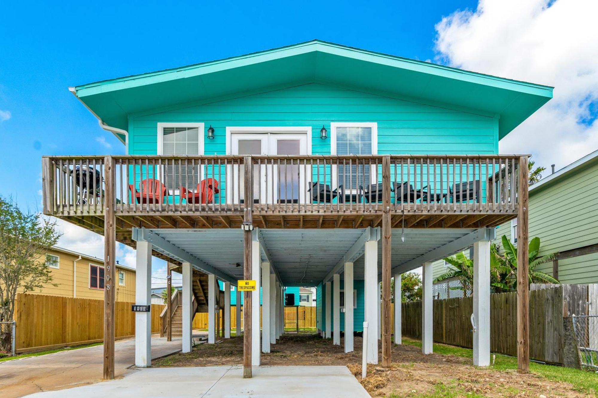 Nr Beach Pier Oasis Game Tables Yard Bbq Galveston Kültér fotó
